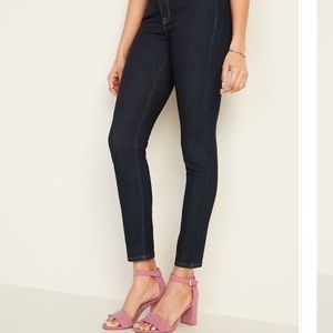 Dark wash high rise skinny jeans